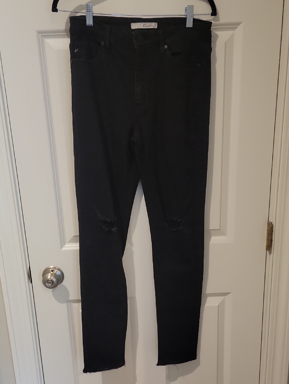 KanCan Black Skinny Jeans with Knee Distress